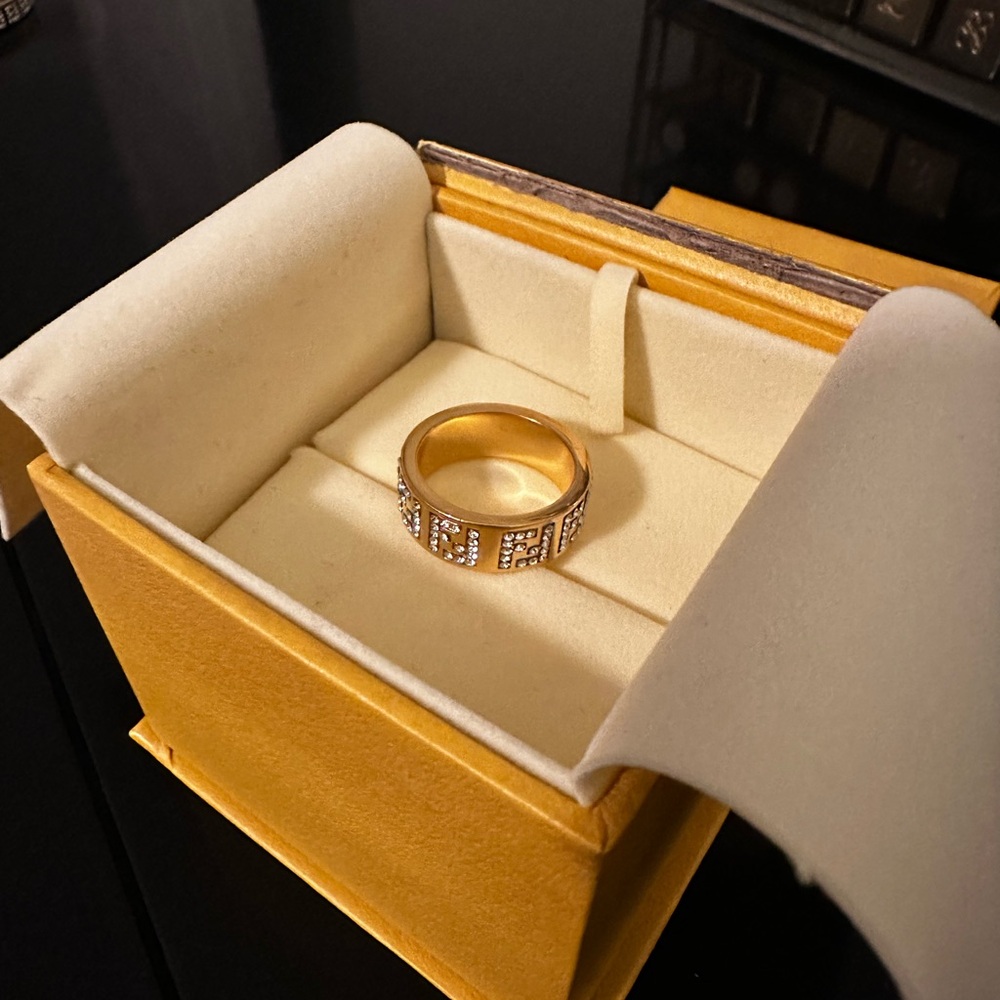 Fendi - FF ring in gold
